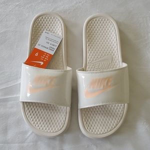 Nike Women's Benassi White/ Cream Sandals